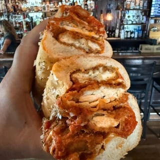 Mama Sam's Chicken Parm